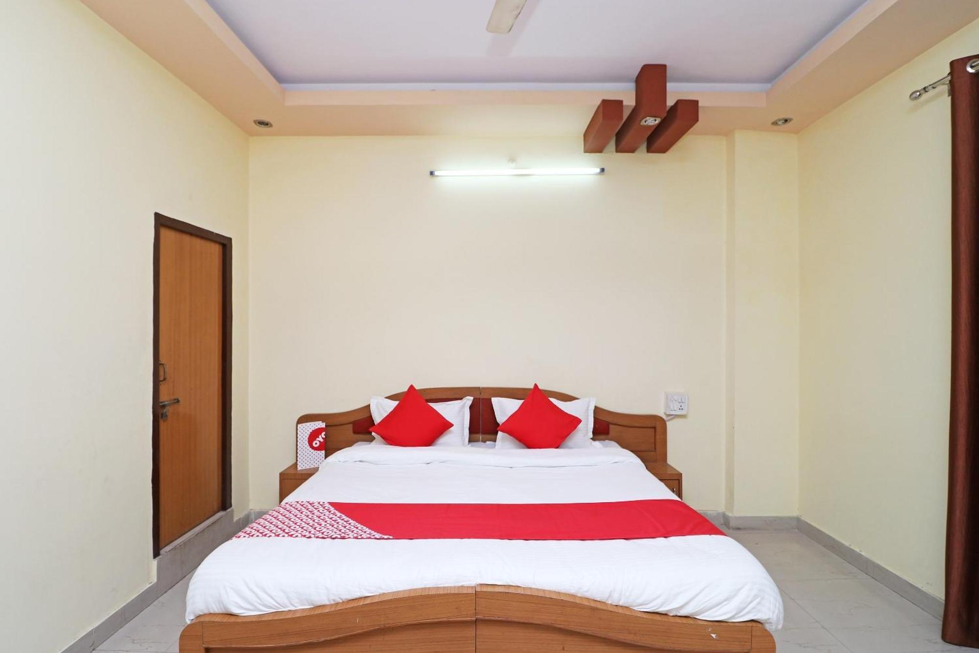 Oyo Flagship 12775 Bharat Plaza Hotel Кота Екстериор снимка
